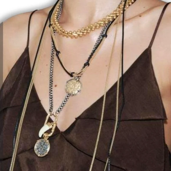 ZARA Pack of 3 Medallion Horn Neckaces - Picture 1 of 13